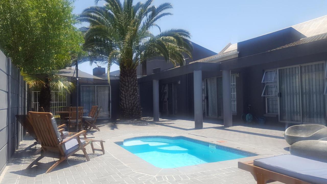 Hayley'S Place Cape Town Exterior photo
